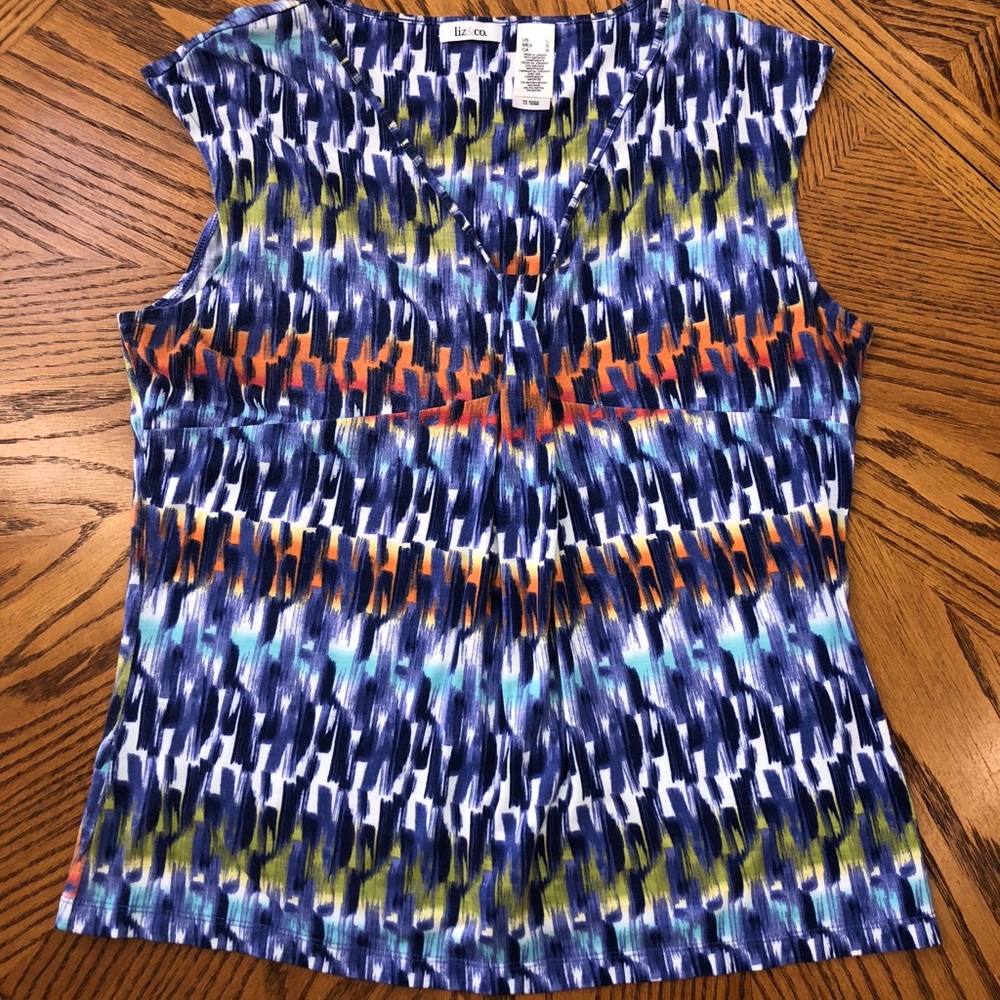 Women’s sleeveless top Size L
